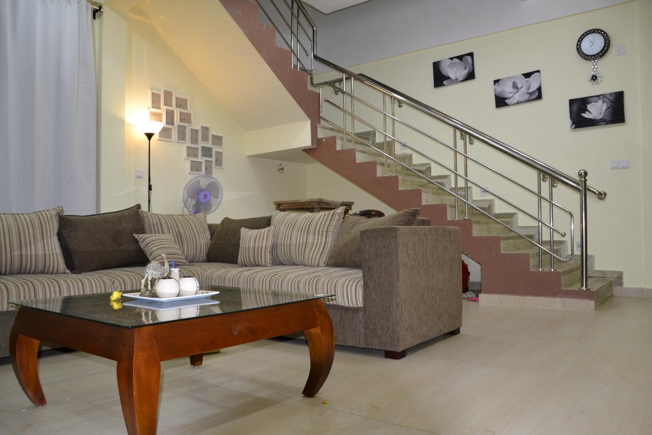 Wis Villa Ґалле Екстер'єр фото